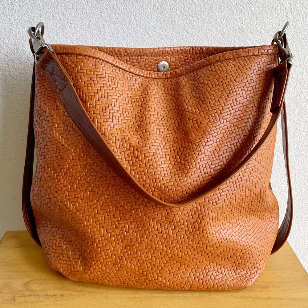 EUC Rough & Tumble Large Saddle Woven Hobo